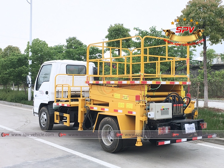 Lift Platform Truck ISUZU - LB